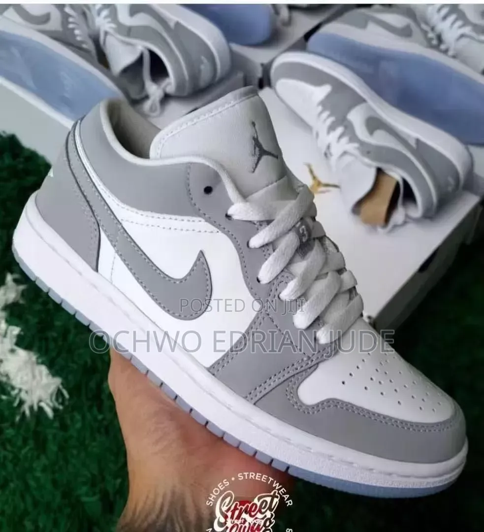 Original Nike Sneakers