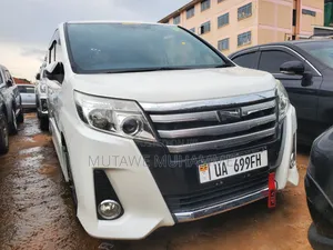 Toyota Noah 2016 White