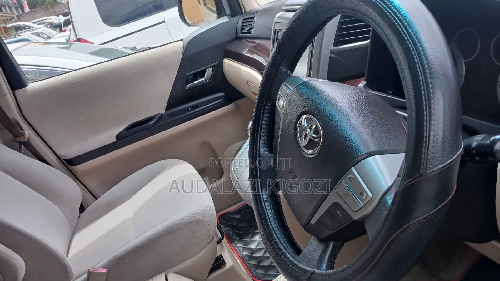 Toyota Alphard 2013 Silver