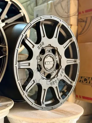 Land Cruiser 200 Series and J79 Series Size 18