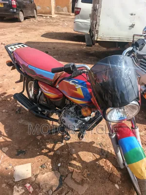 Bajaj CT 125X 2025 Red