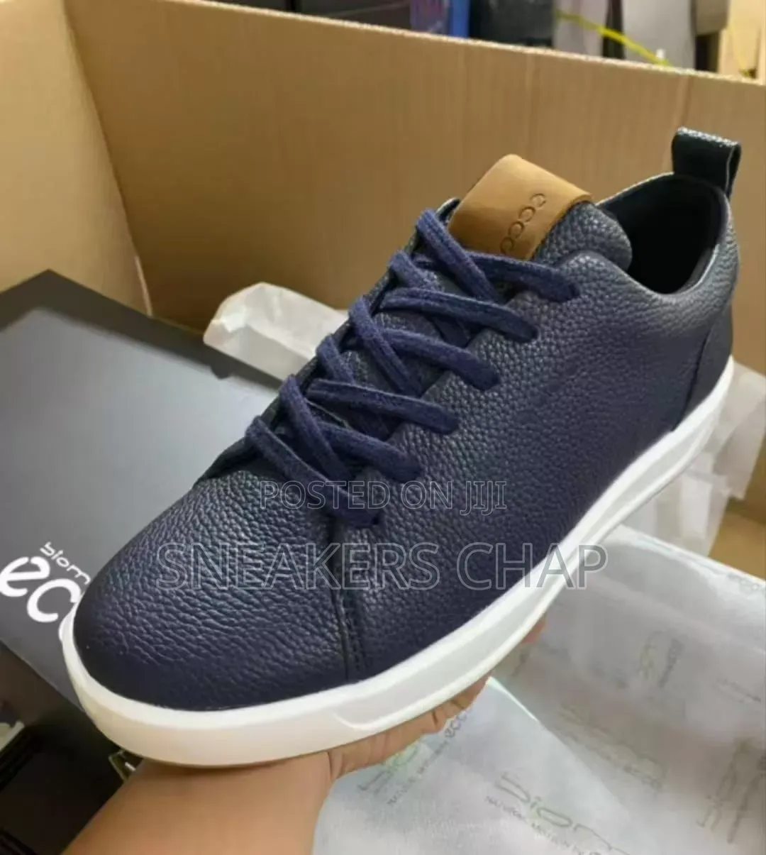 Ecco Sneakers
