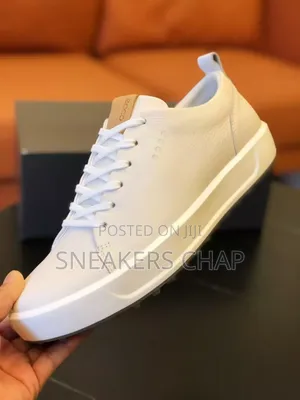 Ecco Sneakers