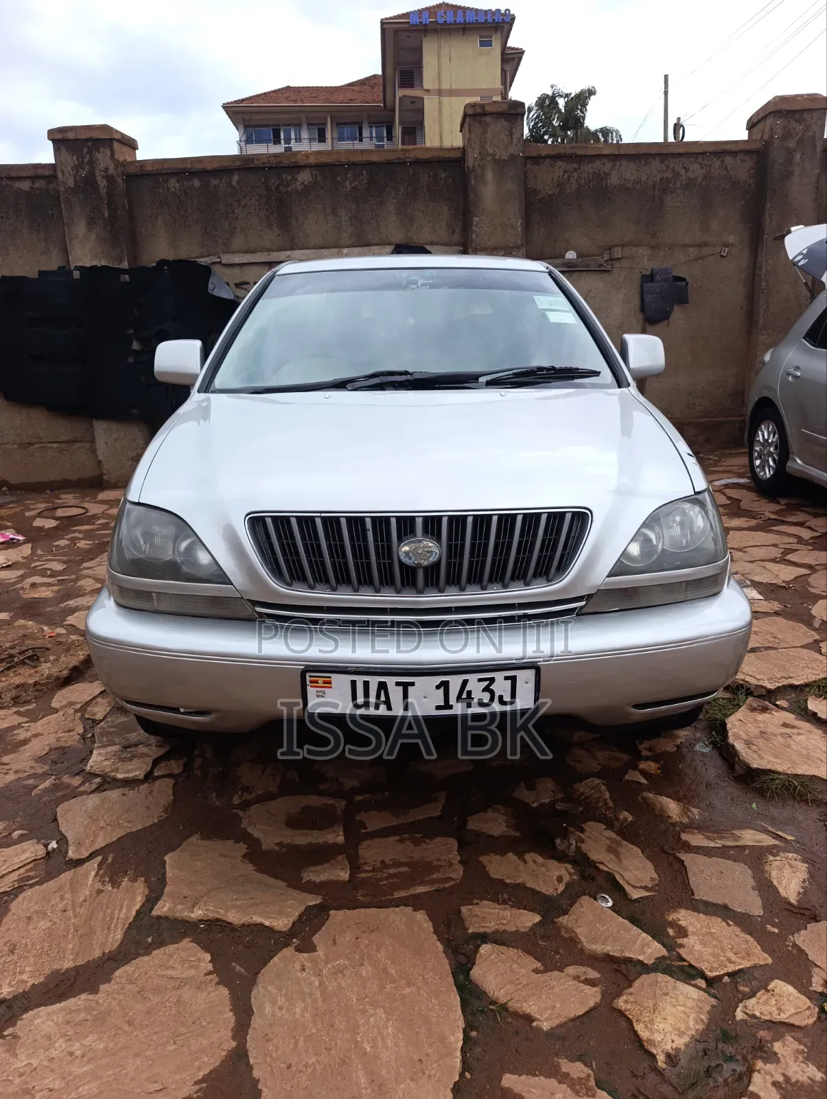 Toyota Harrier 2004 Silver