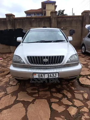 Toyota Harrier 2004 Silver