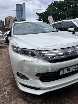 Toyota Harrier 2016 White