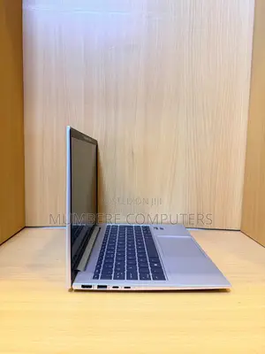 Laptop HP EliteBook 830 16GB Intel Core i5 SSD 1T