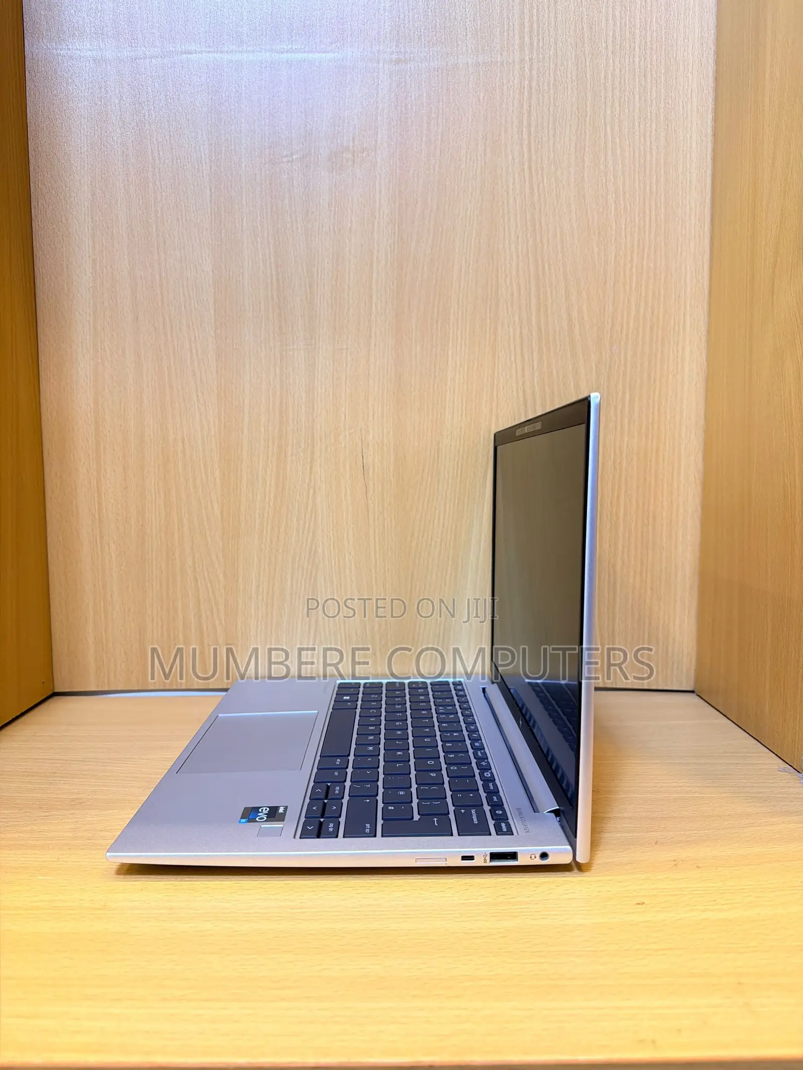 Laptop HP EliteBook 830 16GB Intel Core i5 SSD 1T