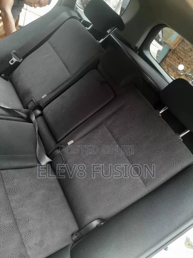 Toyota Corolla Fielder 2009 White