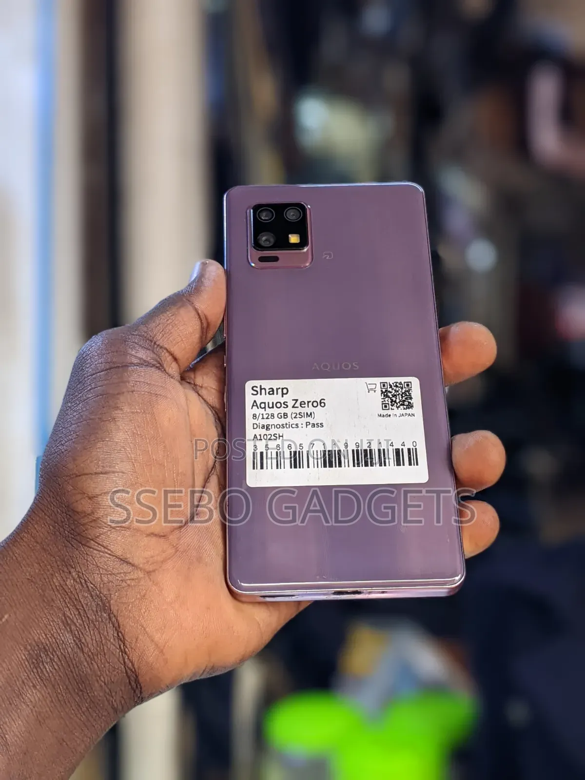 Sharp Aquos zero6 128 GB Purple