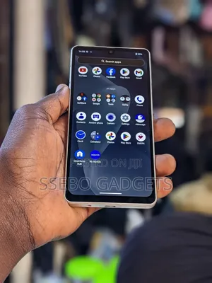 Sharp Aquos sense7 plus 128 GB White