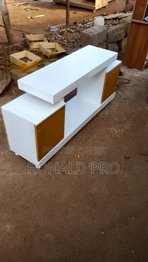 Mini Stand 4 Feet