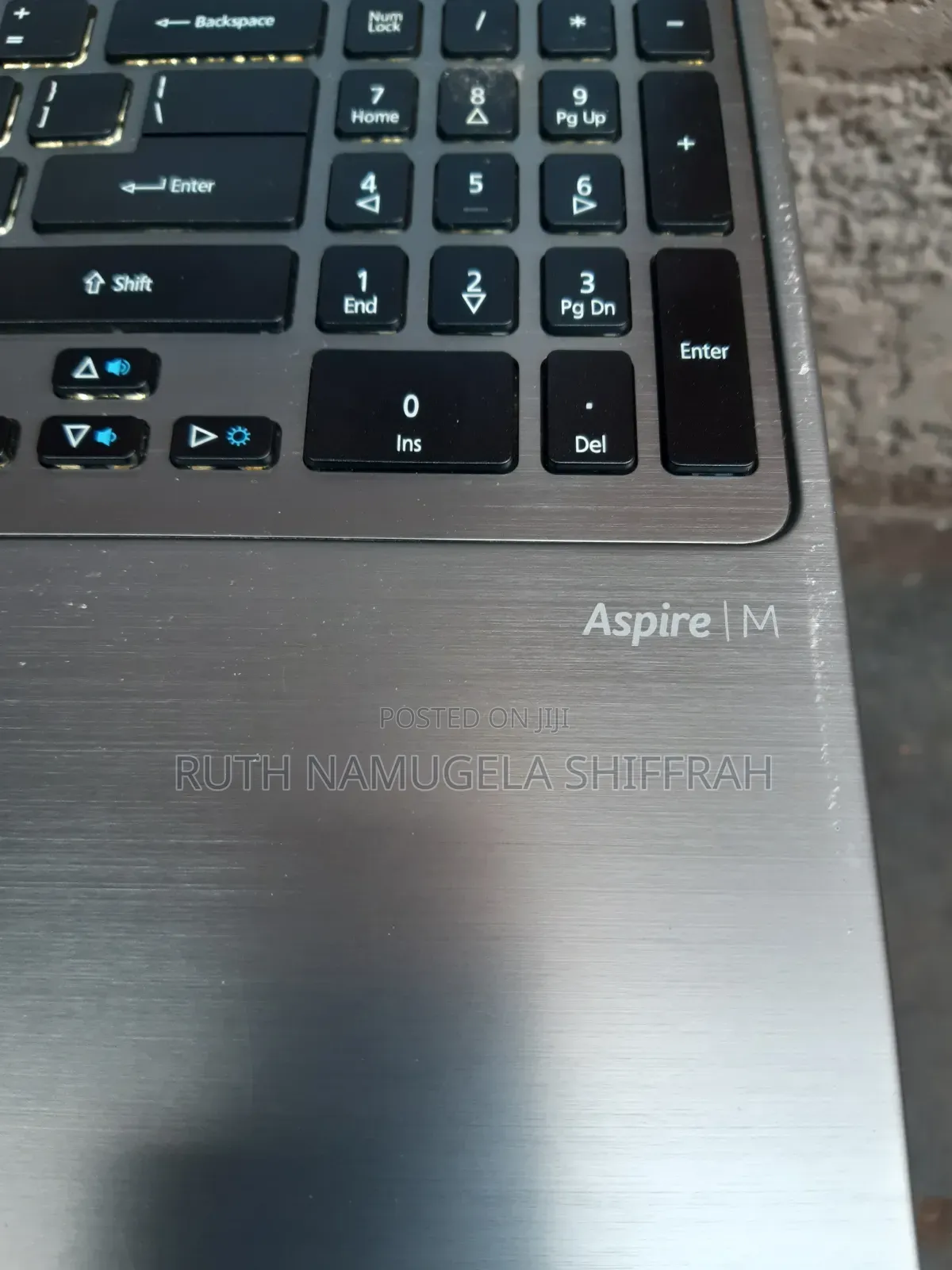 Laptop Acer Aspire M5-581T 6GB Intel Core i5 SSHD (Hybrid) 500GB