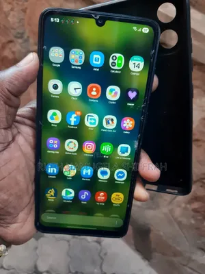 Samsung Galaxy A05 64 GB Black