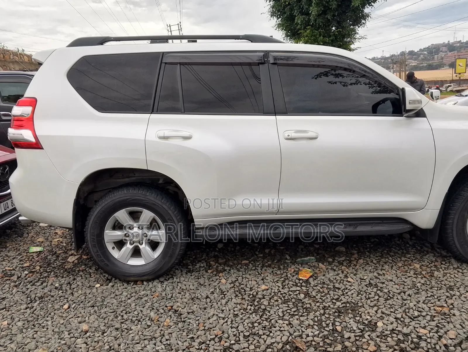 Toyota Land Cruiser Prado 2.8 D-4D 2016 Silver