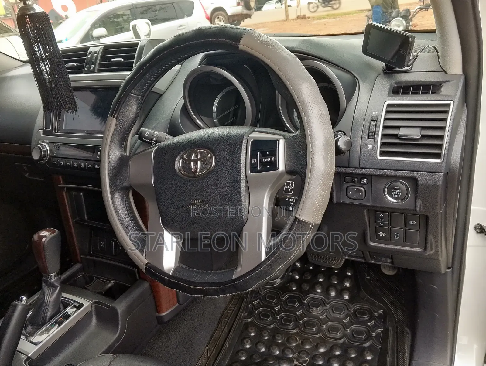 Toyota Land Cruiser Prado 2.8 D-4D 2016 Silver