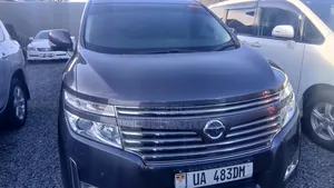 Nissan Elgrand 2015