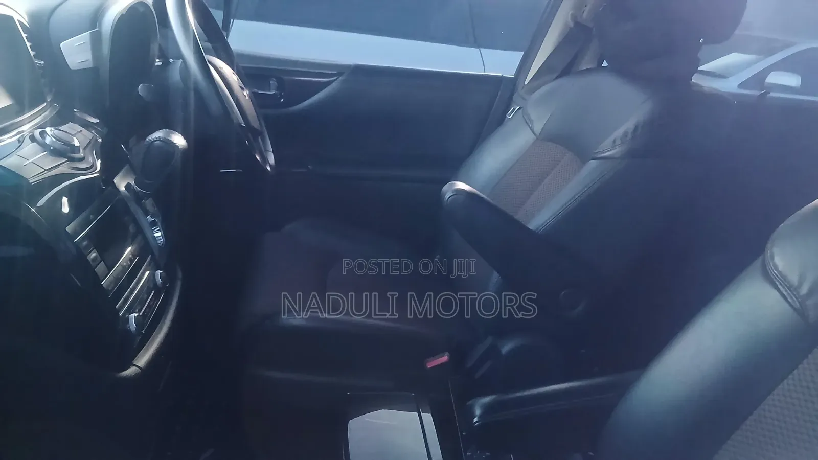 Nissan Elgrand 2015