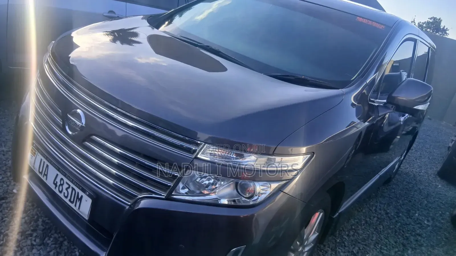 Nissan Elgrand 2015