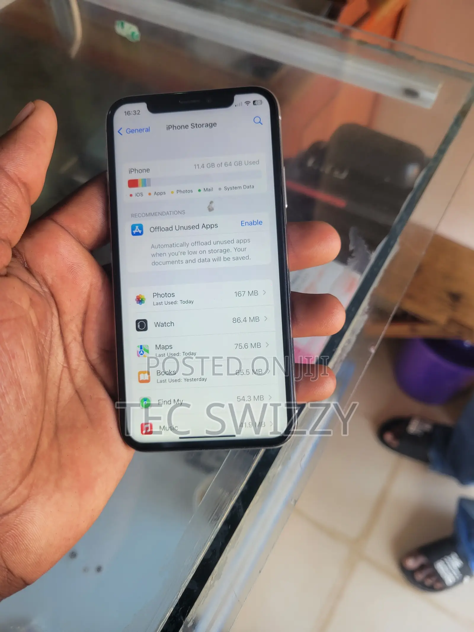 Apple iPhone X 64 GB White