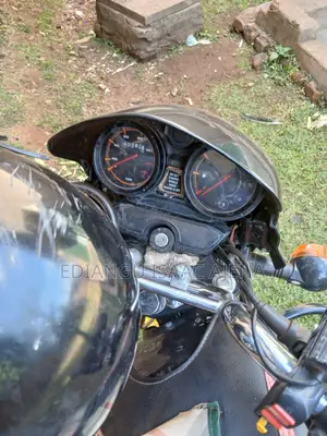 Bajaj Boxer 125 2025 Black