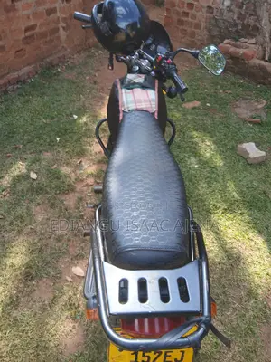 Bajaj Boxer 125 2025 Black