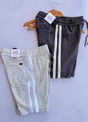 Gents Pocketed Shorts