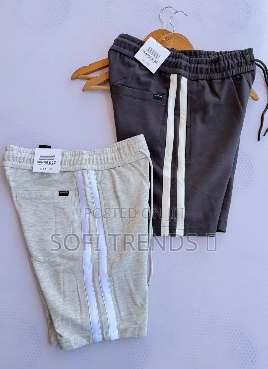 Gents Pocketed Shorts