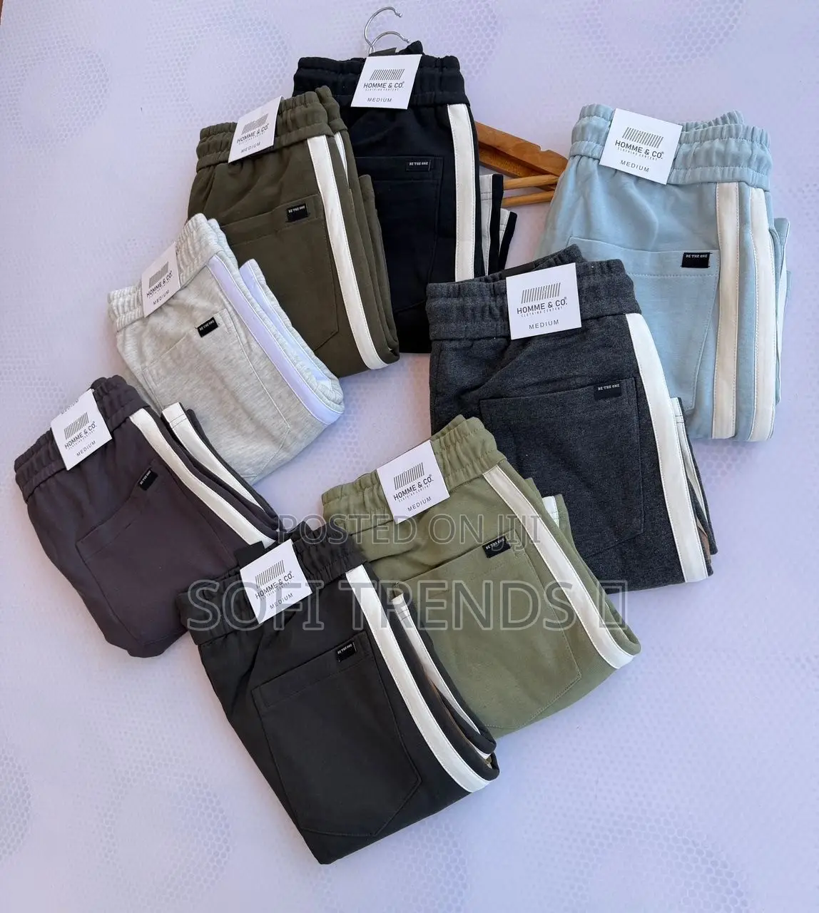 Gents Pocketed Shorts
