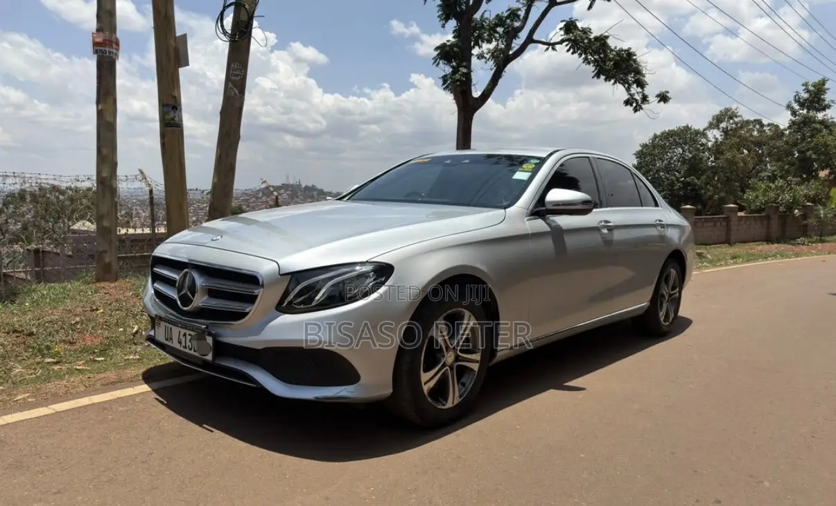 Mercedes-Benz E200 2017 Silver