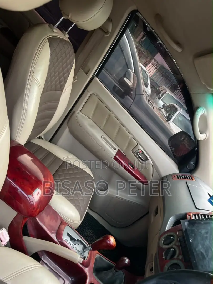 Toyota Hilux 2013 White