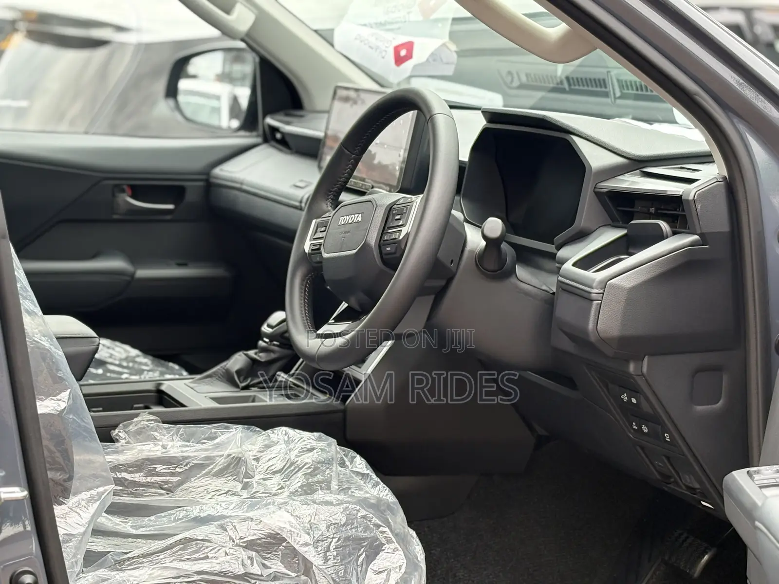 Toyota Hilux Active (Diesel) 2026 Gray