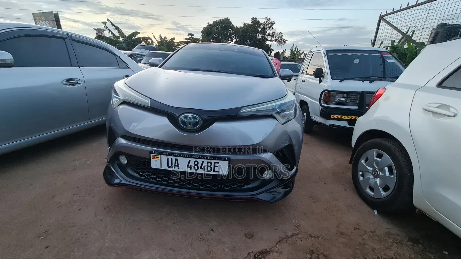 Toyota C-HR 2017 Silver
