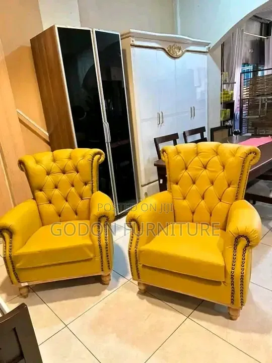 Minimalist, Executive, Spacious Sofa Set