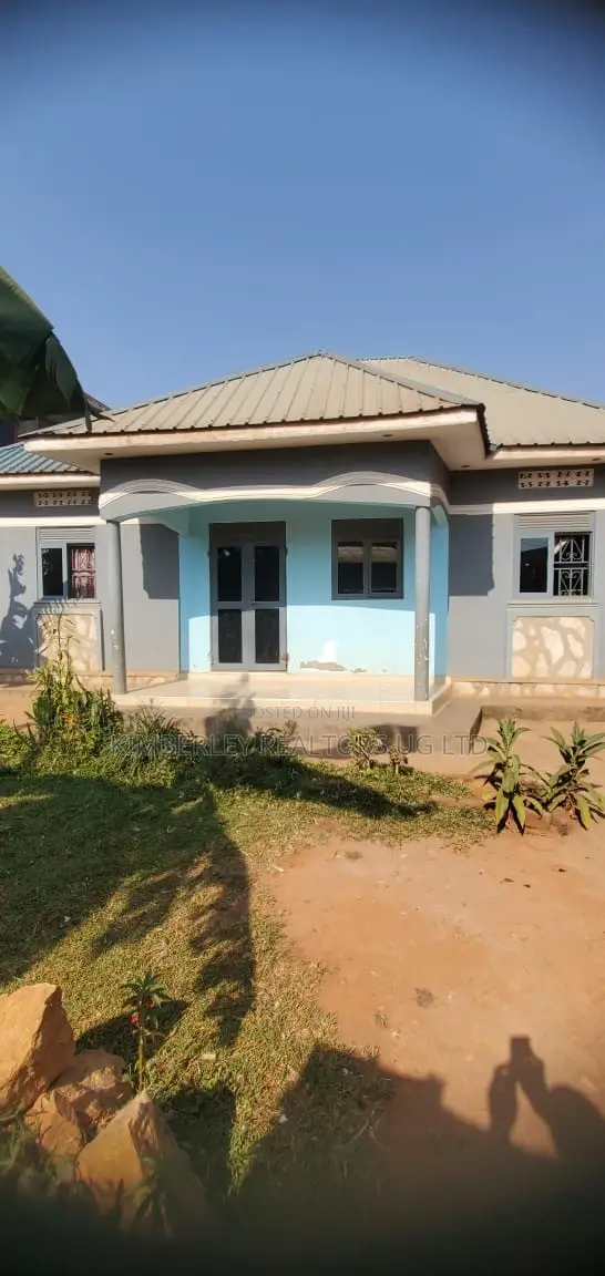 4bdrm House in Division A for sale