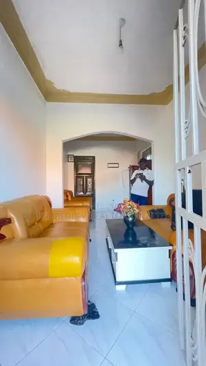 2bdrm House in Division A for sale