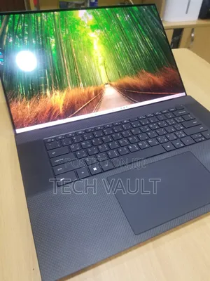 New Laptop Dell XPS 17 9720 32GB Intel Core i9 SSD 1T