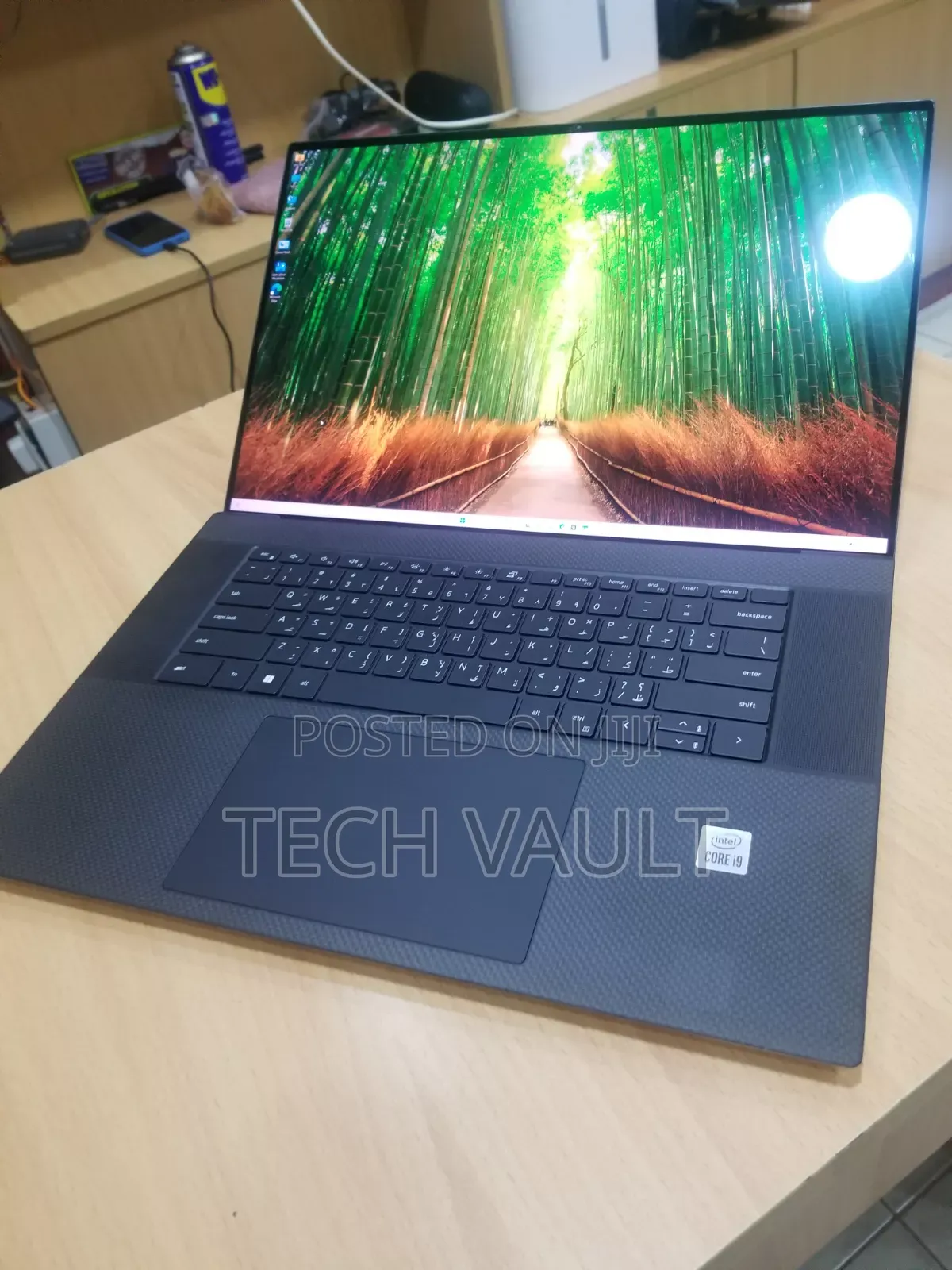 New Laptop Dell XPS 17 9720 32GB Intel Core i9 SSD 1T