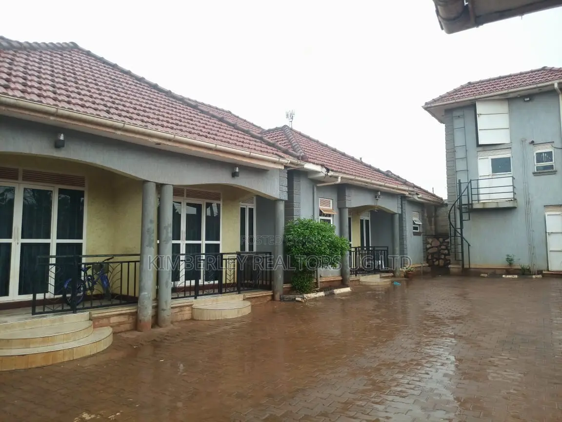 3bdrm Duplex in Kira for sale