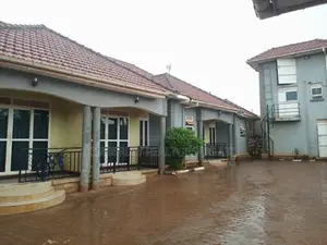 3bdrm Duplex in Kira for sale