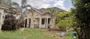 2bdrm House in Division A for sale