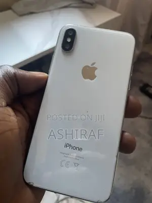 Apple iPhone X 64 GB White