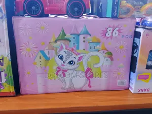 86-Piece Pink Kids' Art and Drawing Set