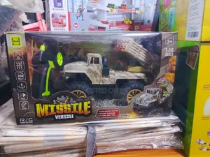 1:16 Scale R/C Missile Vehicle Military Truck Toy