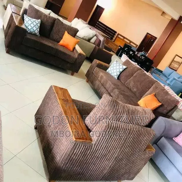 Strong Modern Comfortable Sofa Set