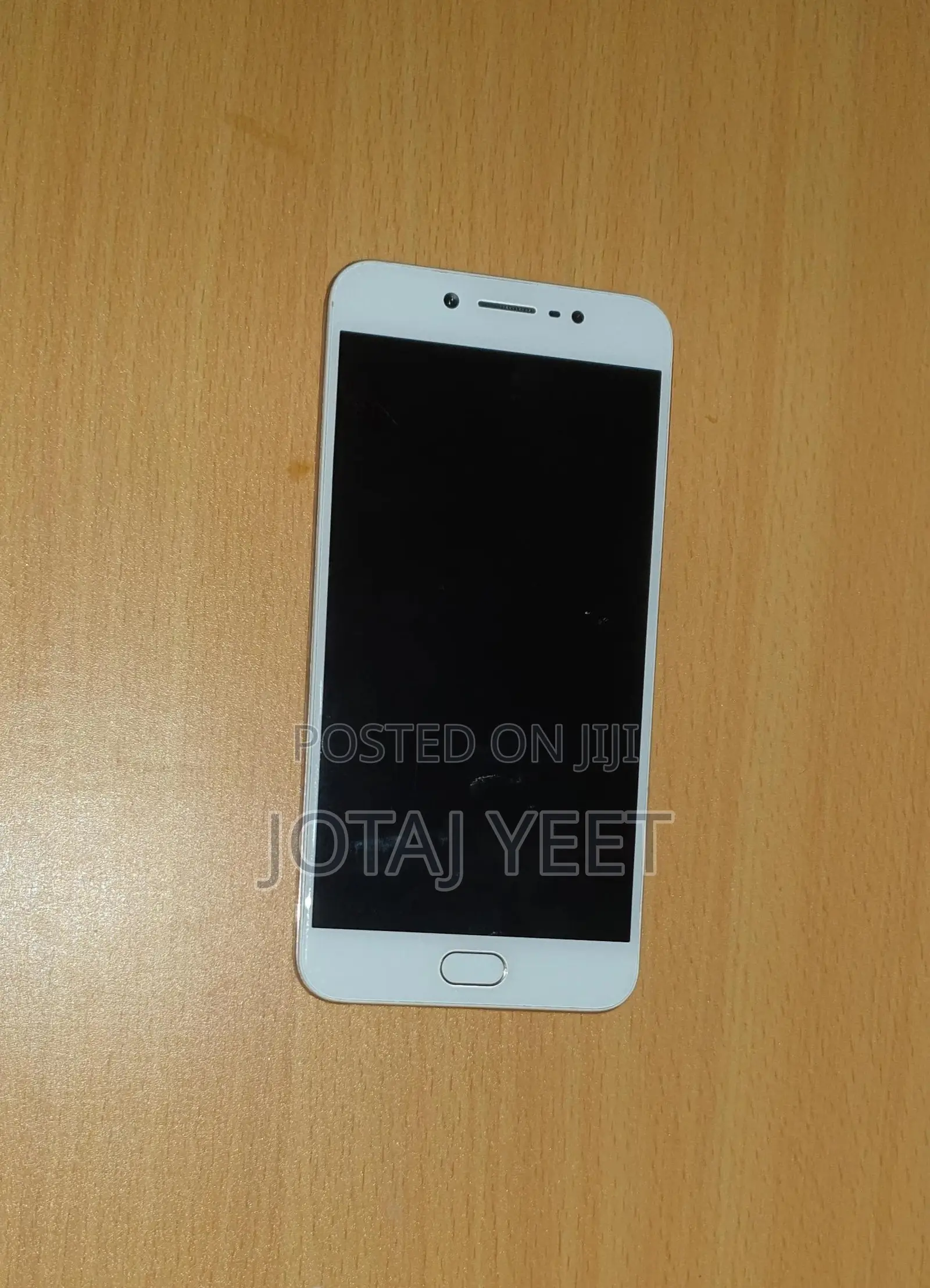 Vivo Y69 32 GB White