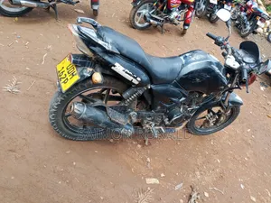 TVS Apache 160 4V 2009 Red