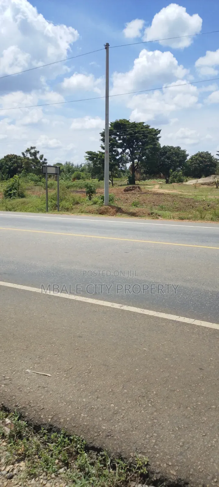 1 Acer of Land for Sale in Naboa on Mbale Tirinyi High Way.