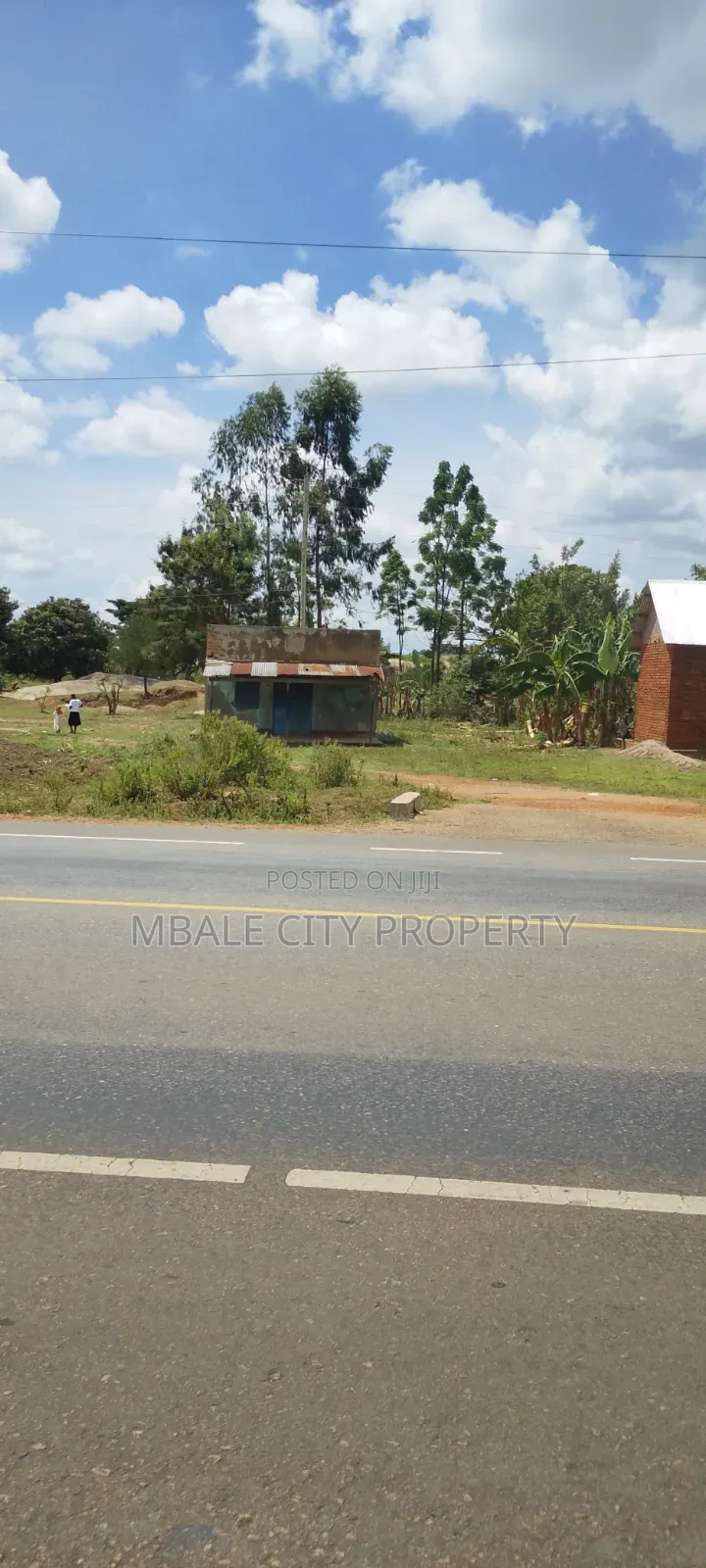 1 Acer of Land for Sale in Naboa on Mbale Tirinyi High Way.