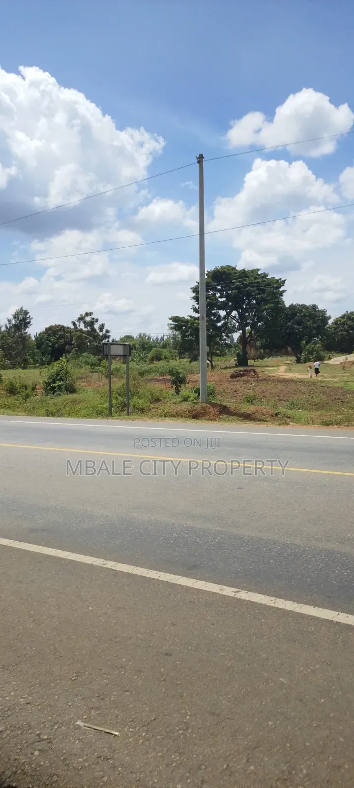 1 Acer of Land for Sale in Naboa on Mbale Tirinyi High Way.